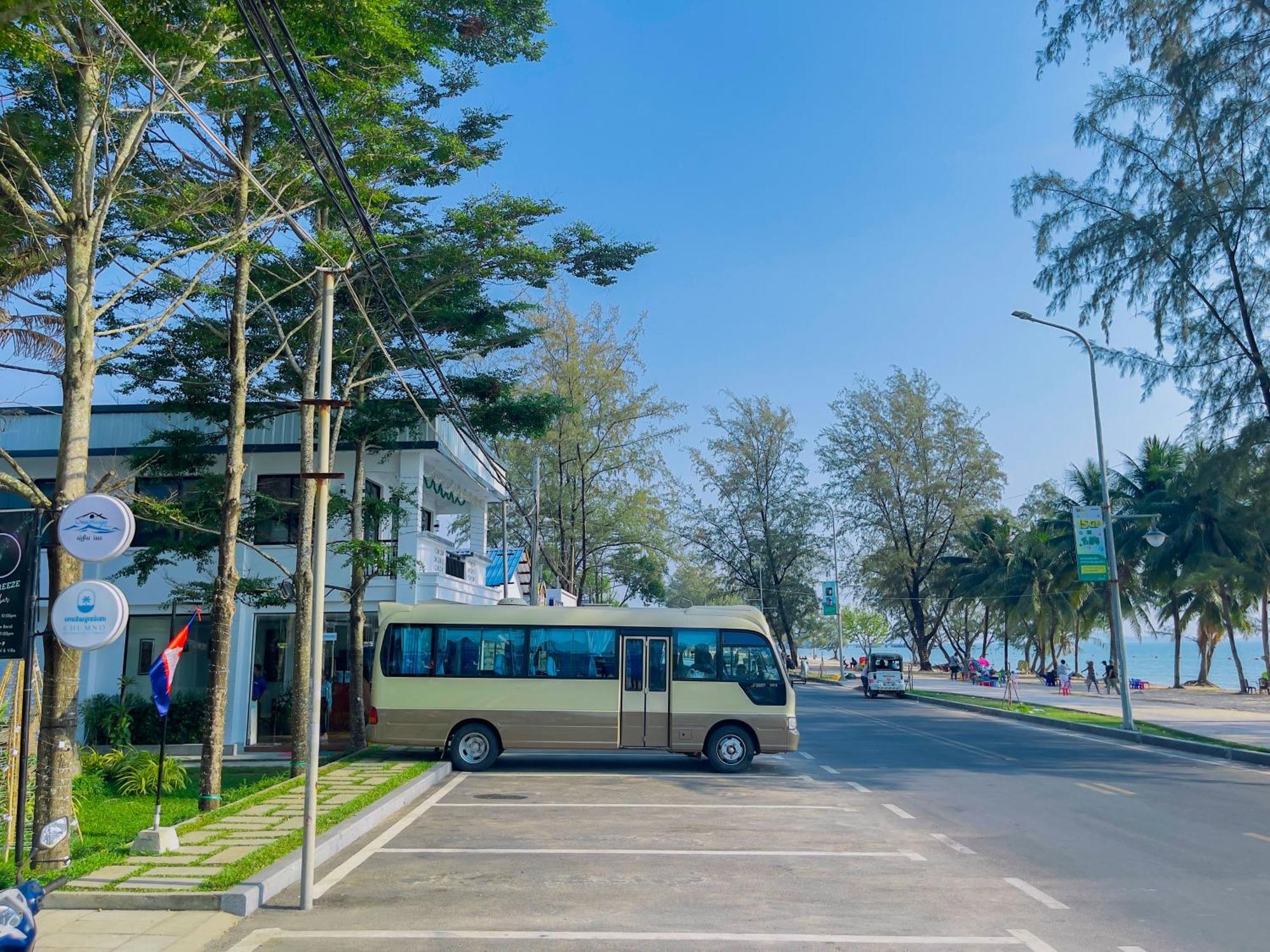 Sea Breeze Resort Sihanoukville Exterior foto