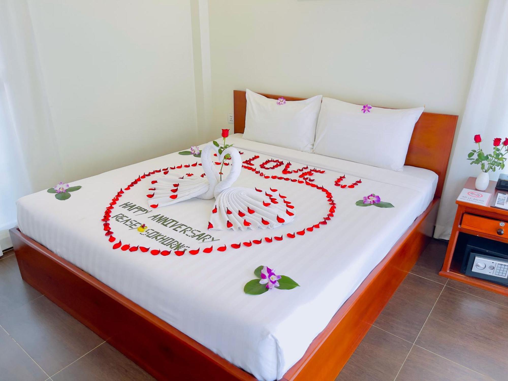 Sea Breeze Resort Sihanoukville Exterior foto