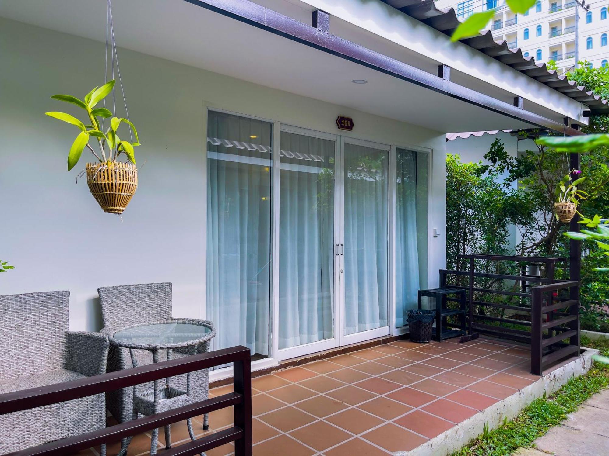 Sea Breeze Resort Sihanoukville Exterior foto